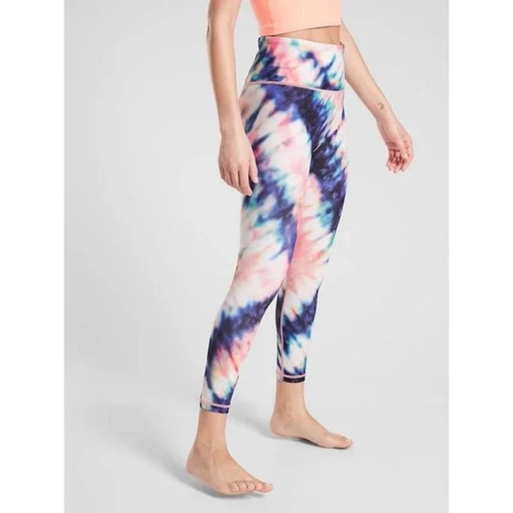 Athleta Elation Tie Dye 7/8 Tight Size Large Leggings Blue Pink White